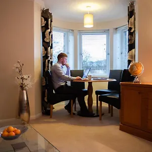 Apartment The Spires Serviced
